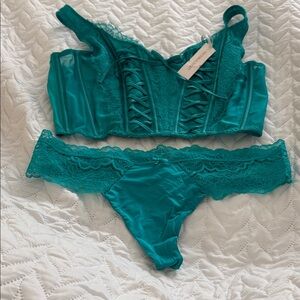 Victoria’s Secret Teal Lace-Up Lingerie Set NWT
